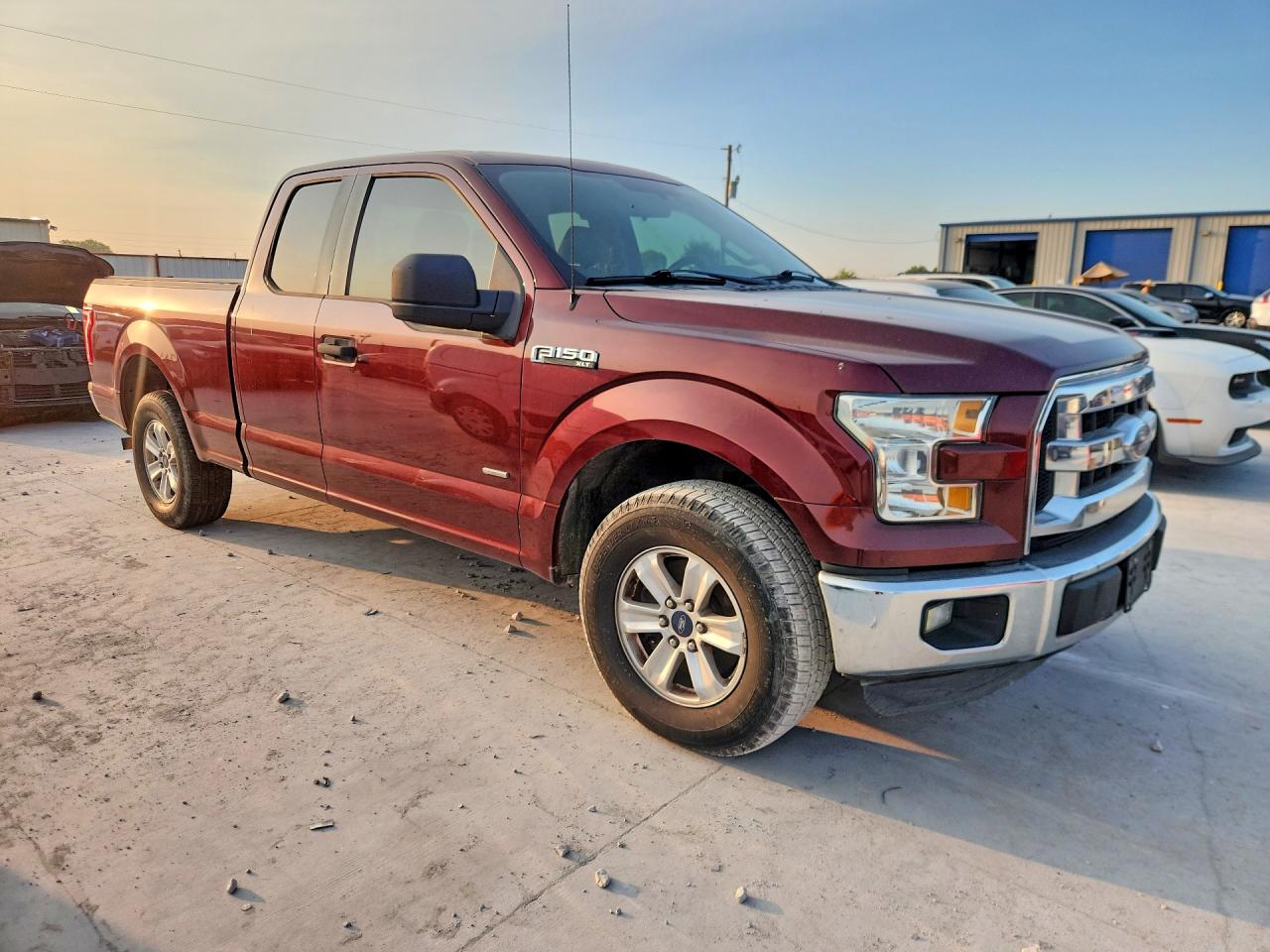 2015 Ford F150 Super Cab Maroon vin: 1FTEX1CP8FFA87197