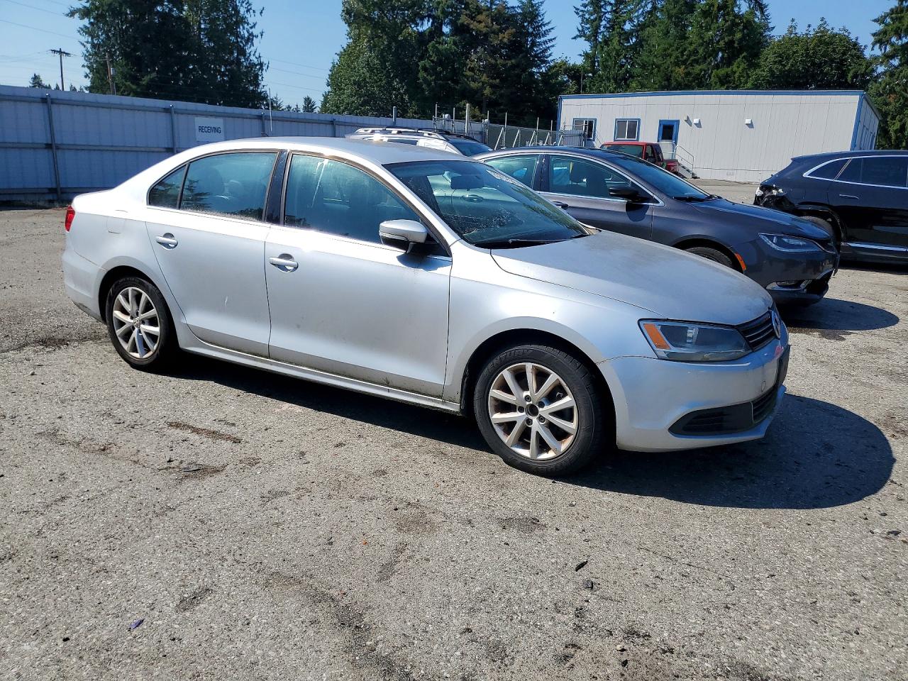 2014 Volkswagen Jetta Se Silver vin: 3VWD17AJ2EM303698