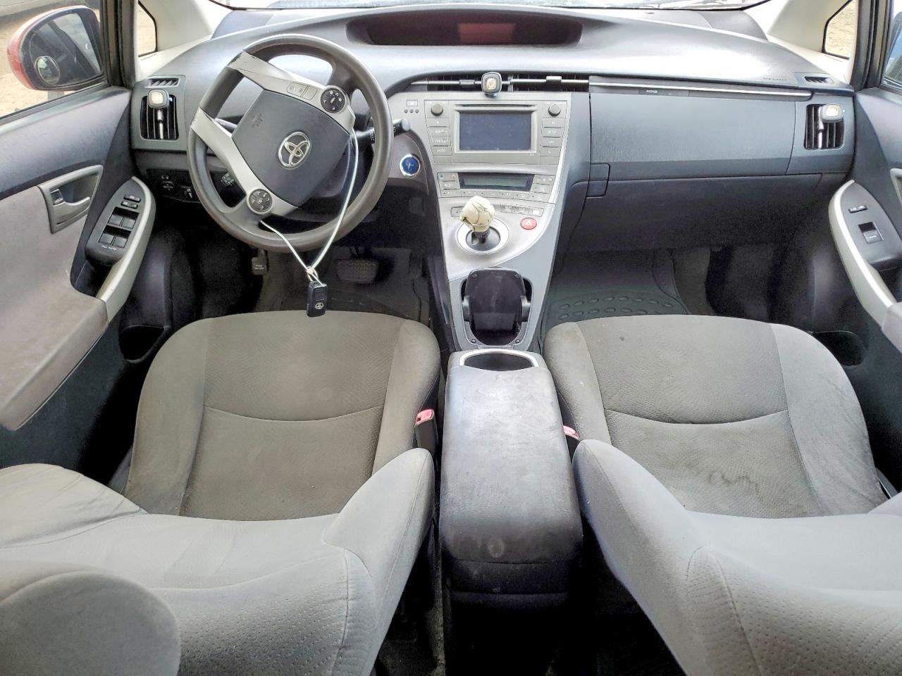 2013 Toyota Prius Two Red vin: JTDKN3DU4D0338032