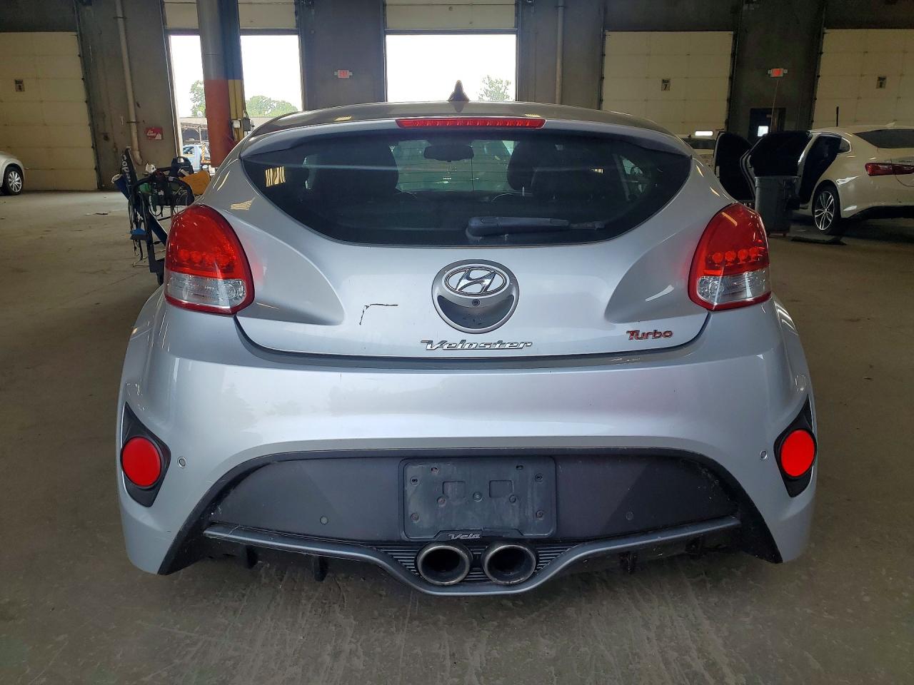 2013 Hyundai Veloster Turbo Silver vin: KMHTC6AEXDU083206