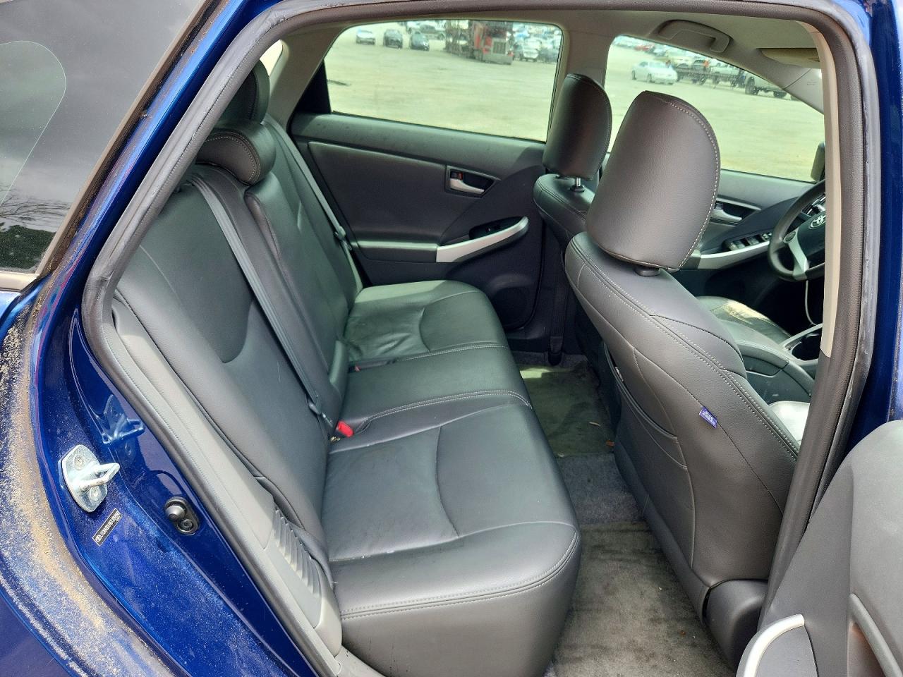 2011 Toyota Prius Two Синий vin: JTDKN3DU9B1389890