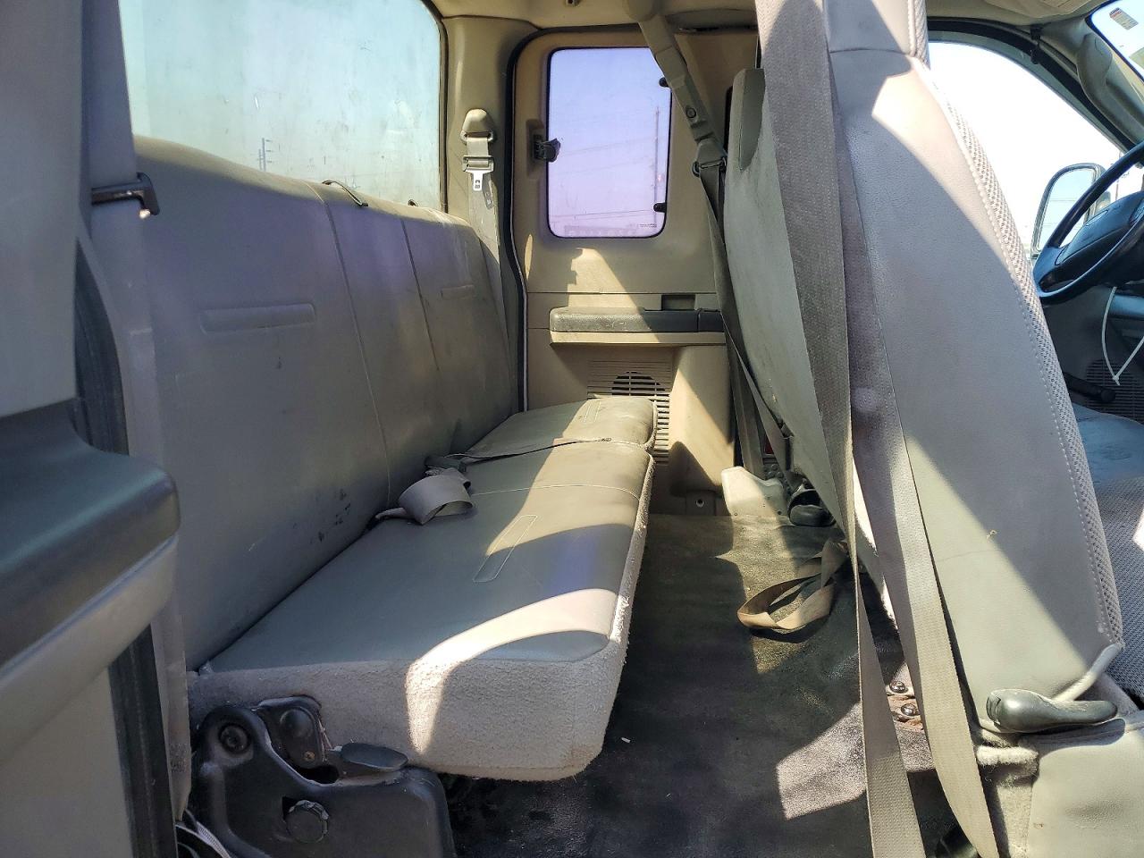 2007 Ford F350 Srw Super Duty Белый vin: 1FDWX34P17EB43031