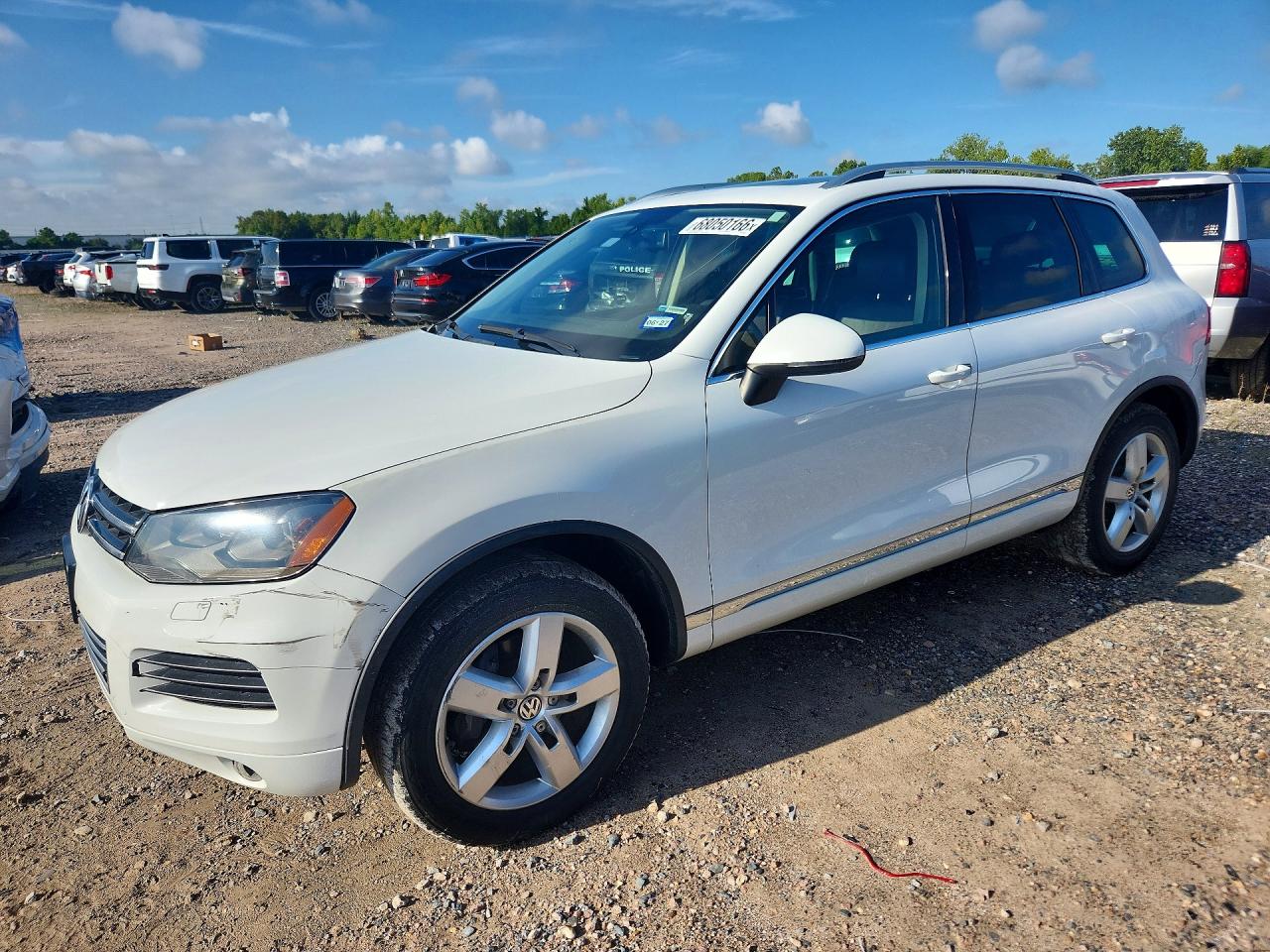2012 Volkswagen Touareg V6 White vin: WVGEF9BP2CD008936