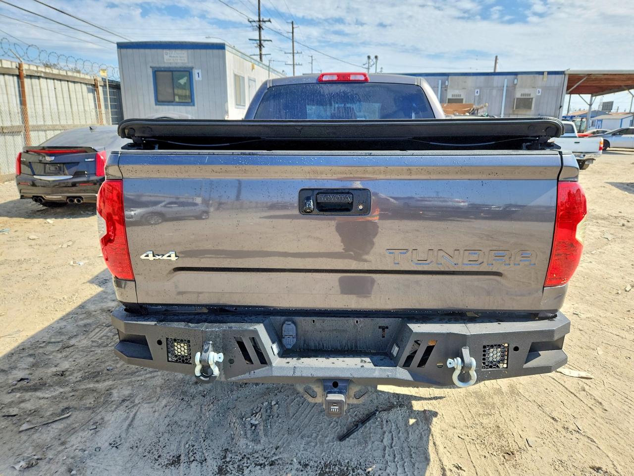 2015 Toyota Tundra Sr Серый vin: 5TFUM5F14FX060365