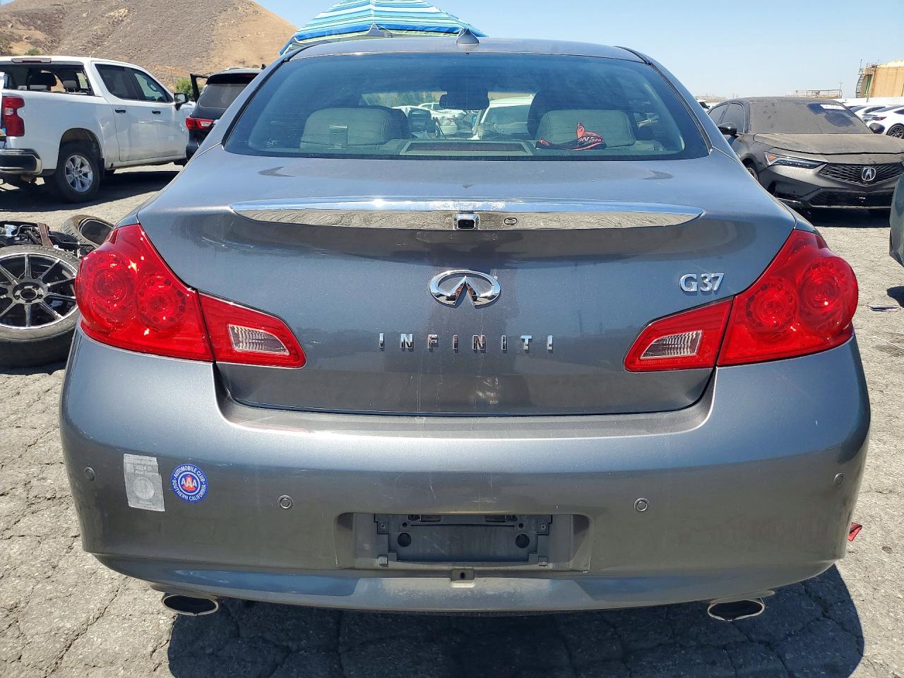 2012 Infiniti G37 Sedan Journey Silver vin: JN1CV6AP7CM628800