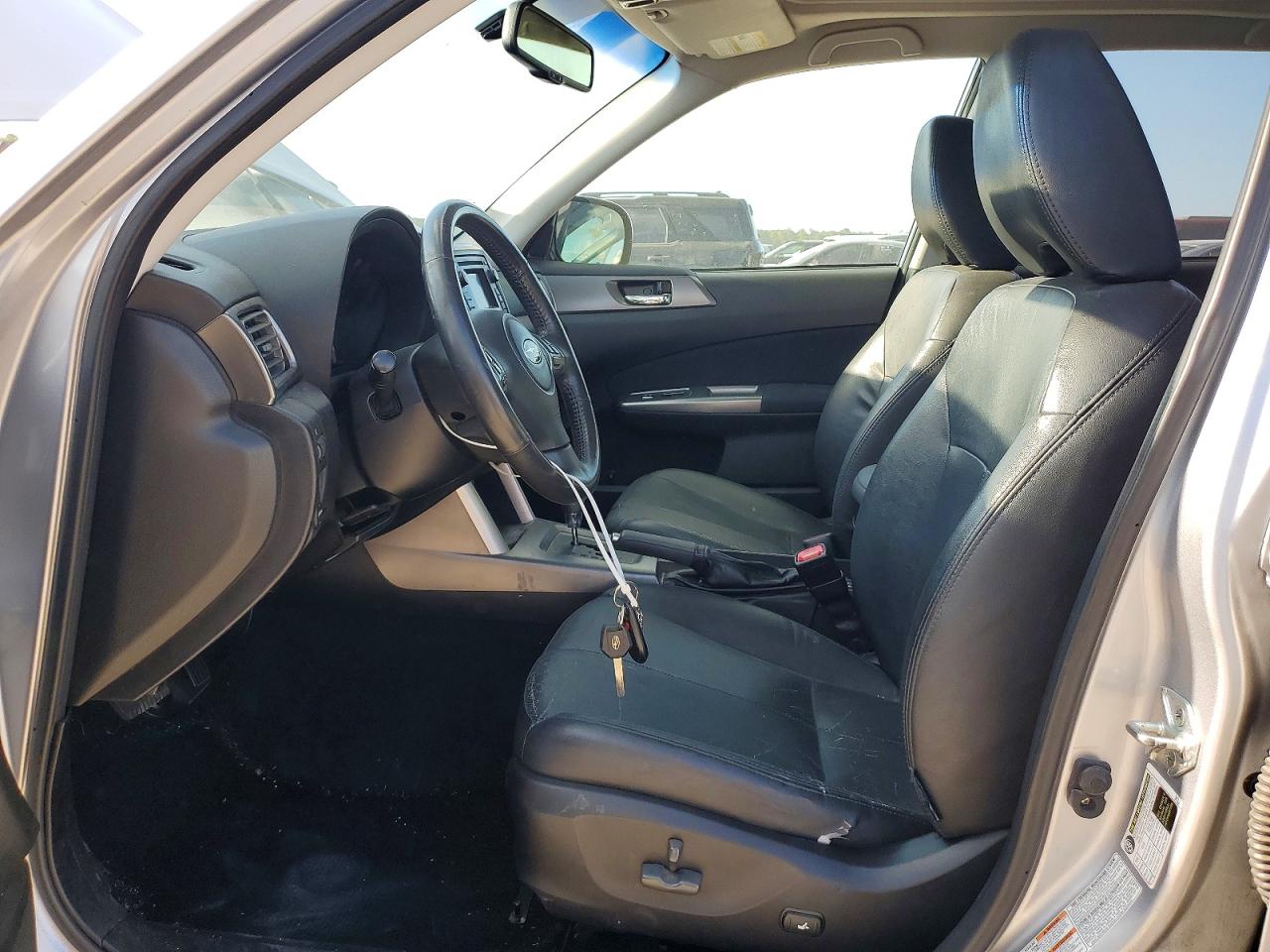 2012 Subaru Forester Limited Silver vin: JF2SHBEC7CH412911