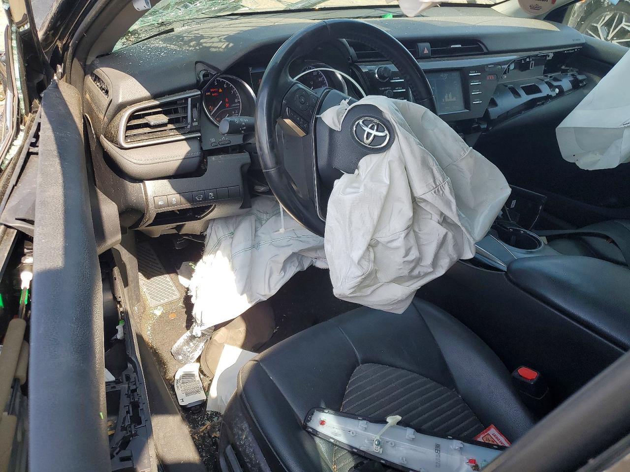 2019 Toyota Camry Se Черный vin: 4T1B11HK2KU776204