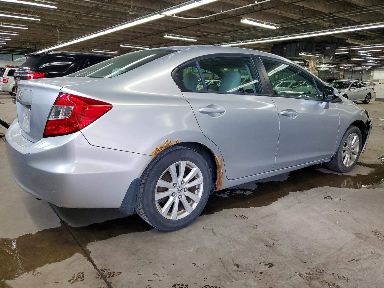 2012 Honda Civic Ex Silver vin: 2HGFB2F81CH519752