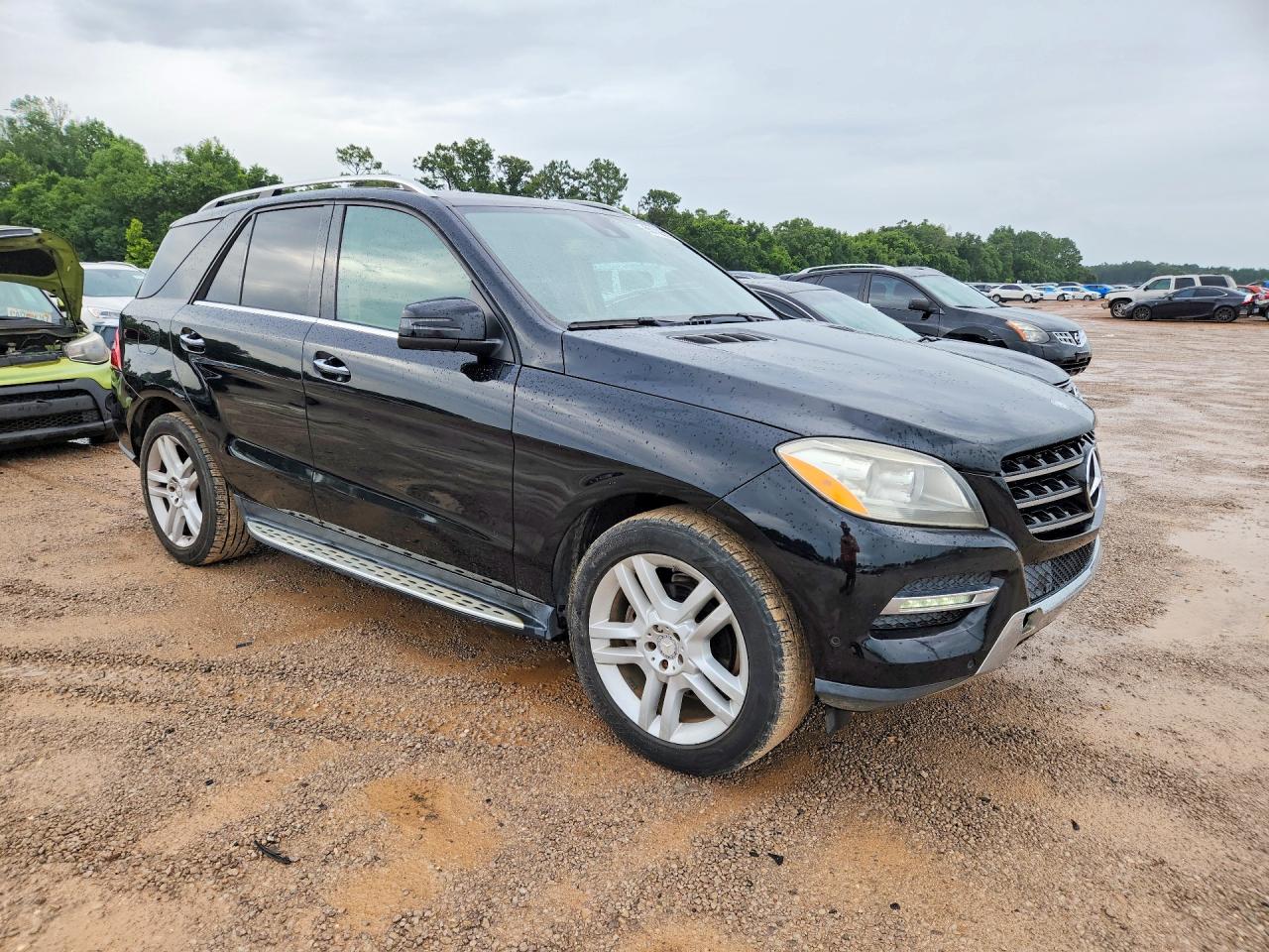 2015 Mercedes-benz Ml 350 Black vin: 4JGDA5JB6FA467806