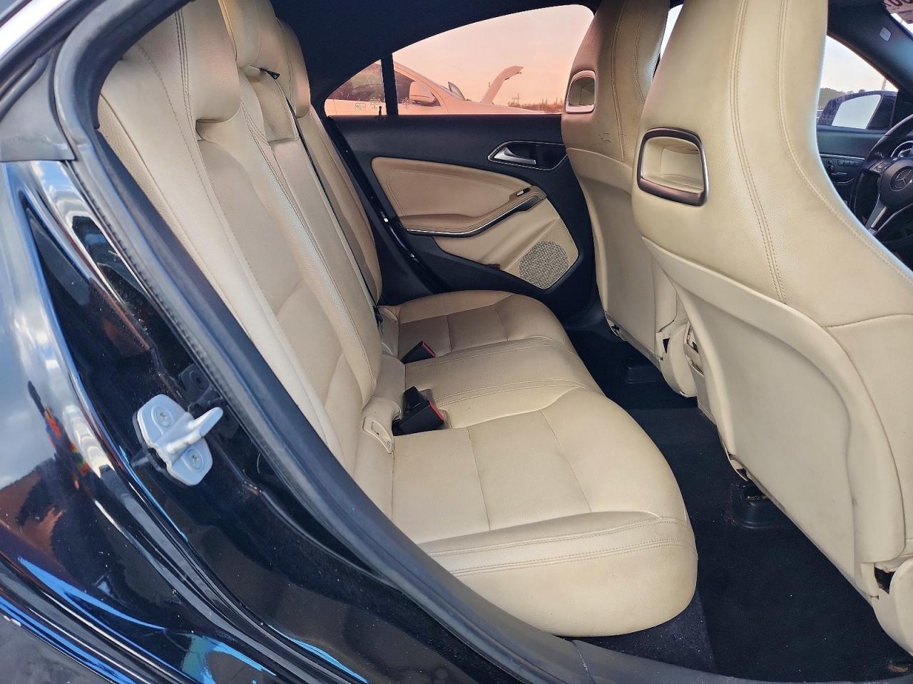 2014 Mercedes-benz Cla 250 Black vin: WDDSJ4EBXEN104213