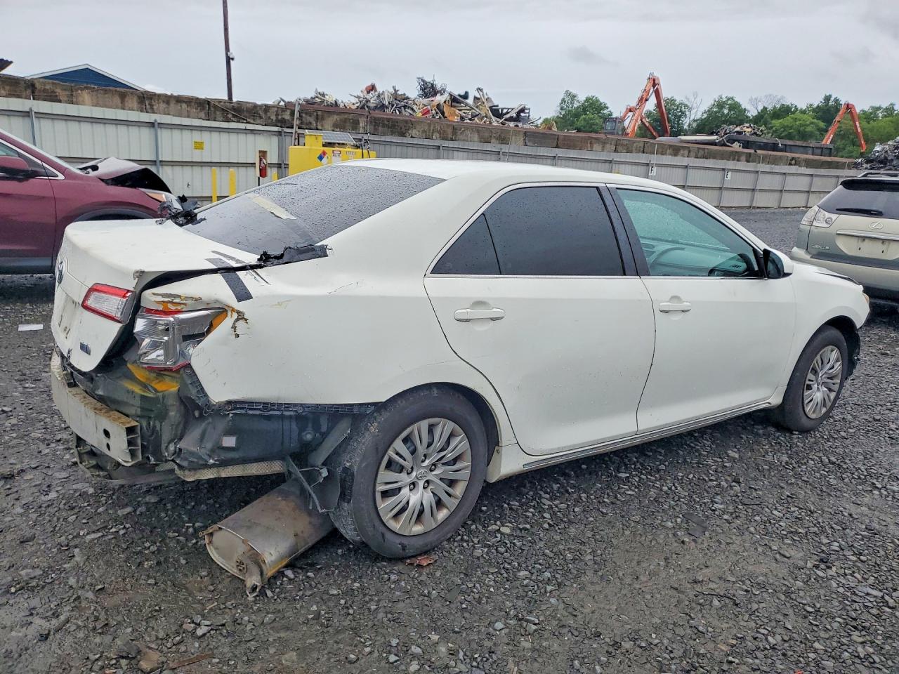 2014 Toyota Camry Hybrid Le Белый vin: 4T1BD1FK1EU104598