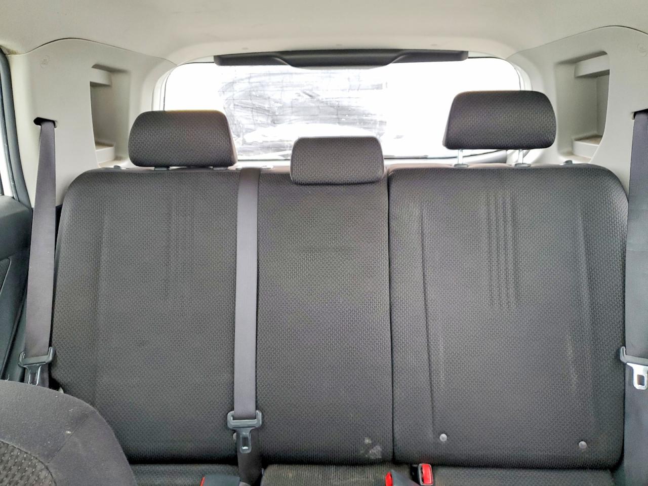 2009 Toyota Scion Xb White vin: JTLKE50E491077677