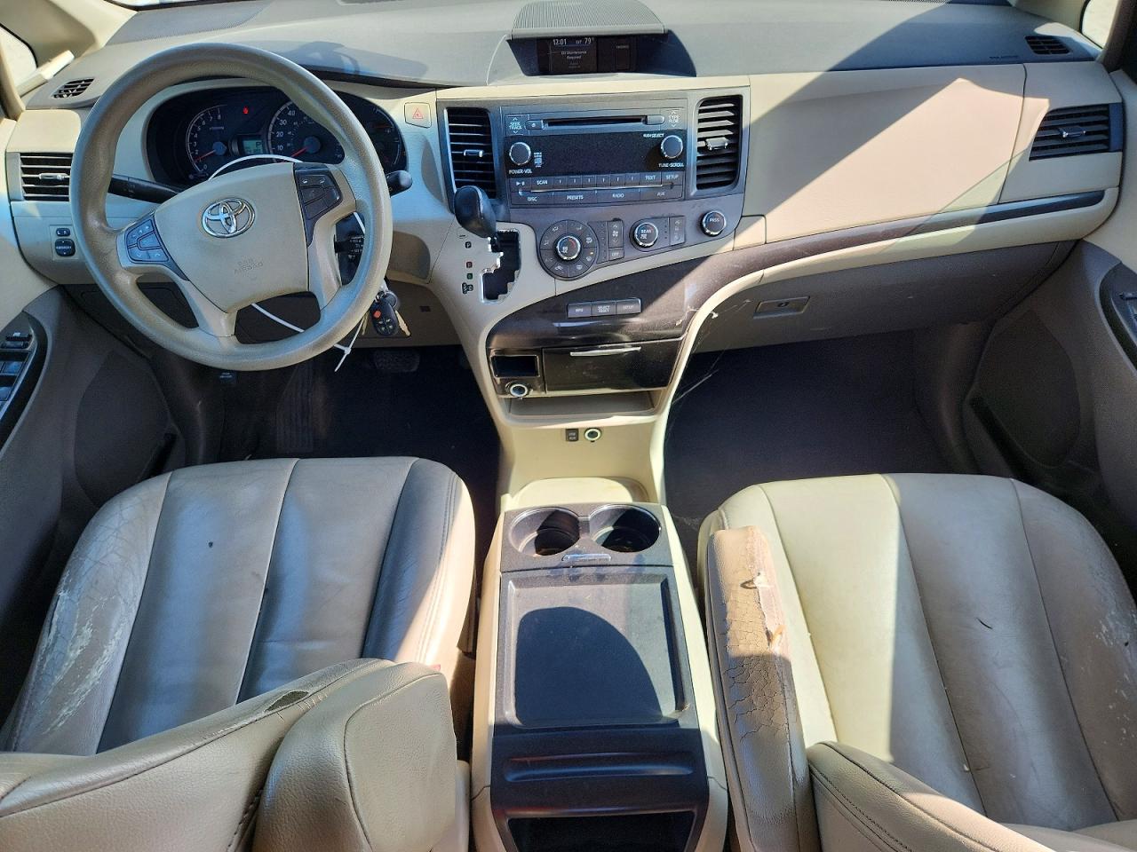 2011 Toyota Sienna Le White vin: 5TDKK3DCXBS041518