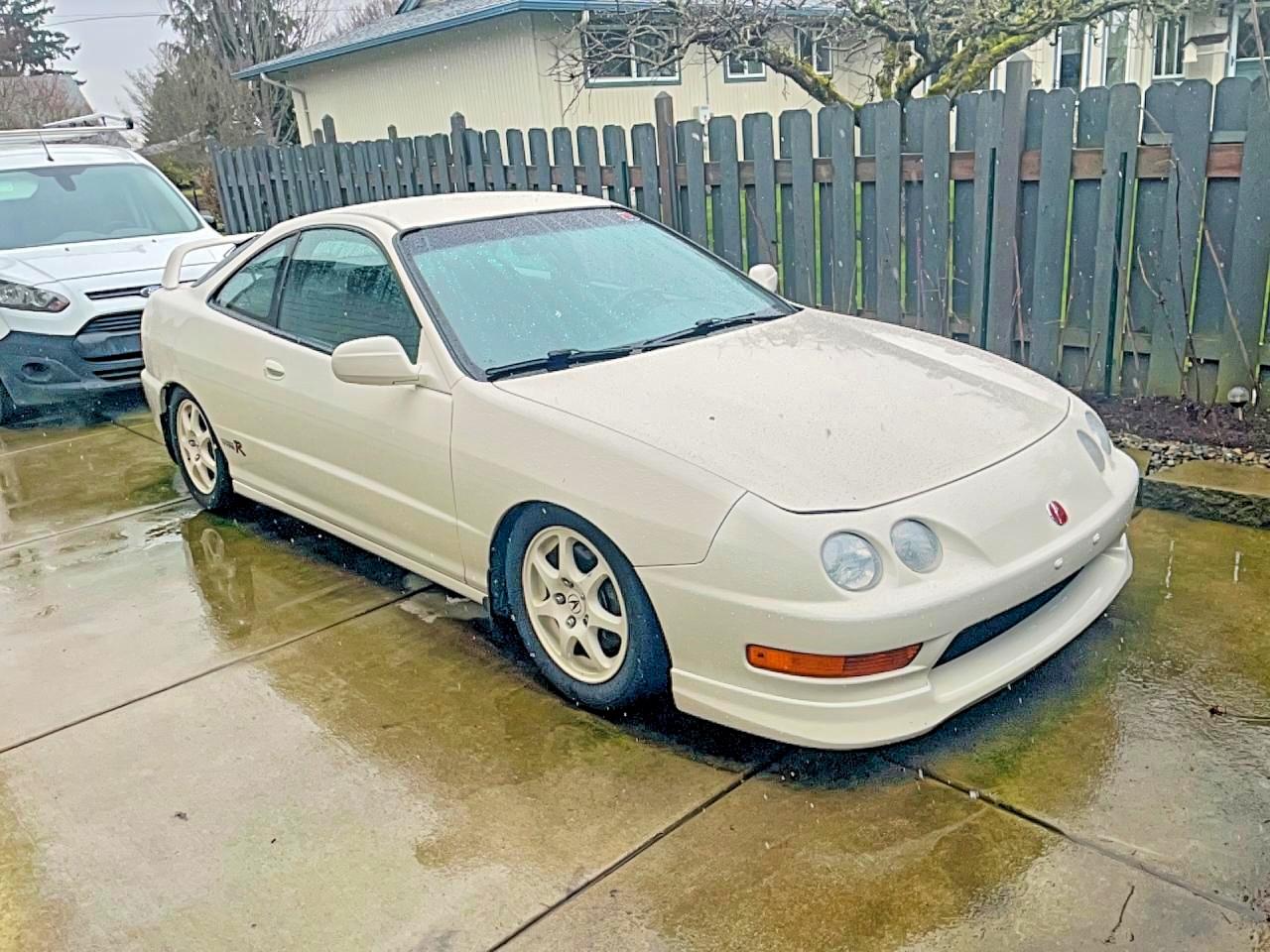 1998 Acura Integra Type-r White vin: JH4DC231XWS003993