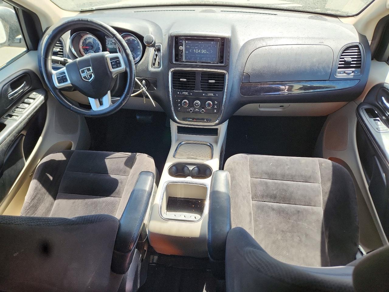 2014 Dodge Grand Caravan Sxt White vin: 2C4RDGCG5ER344885