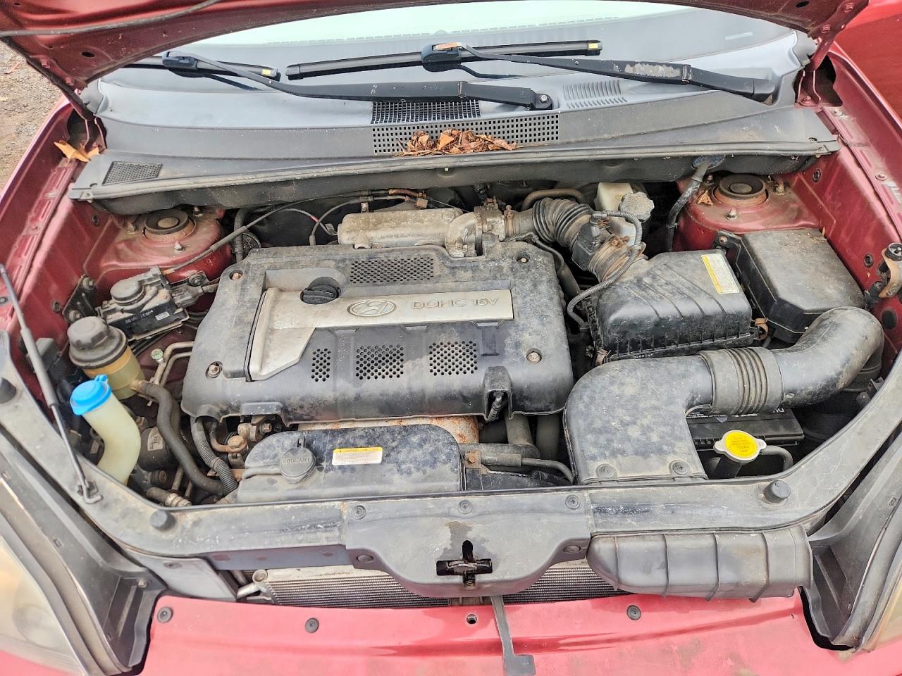 2005 Hyundai Tucson Gl Burgundy vin: KM8JM12B25U145713