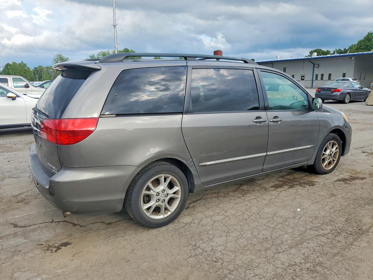 2004 Toyota Sienna Xle Limited 7 Passenger Gray vin: 5TDZA22C94S121040