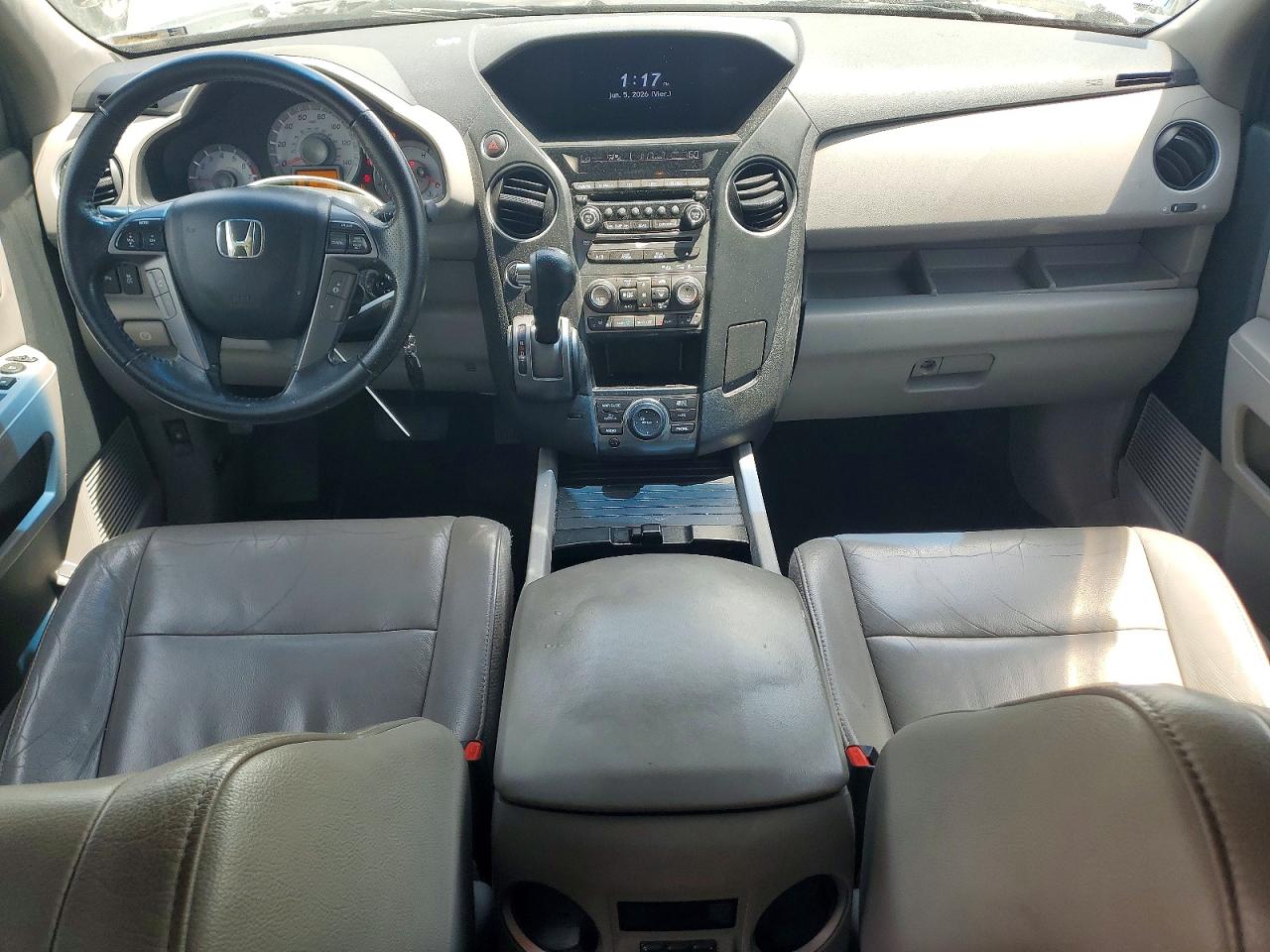2012 Honda Pilot Touring White vin: 5FNYF4H95CB018155