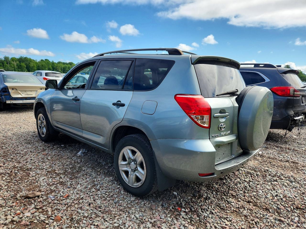 2006 Toyota Rav4 Base Green vin: JTMBD33V465046433