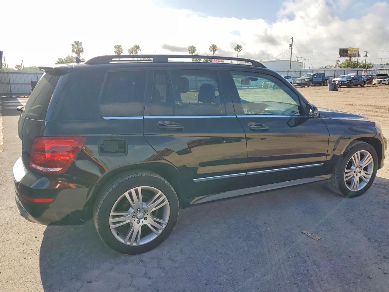 2015 Mercedes-benz Glk 350 Black vin: WDCGG5HB0FG341891