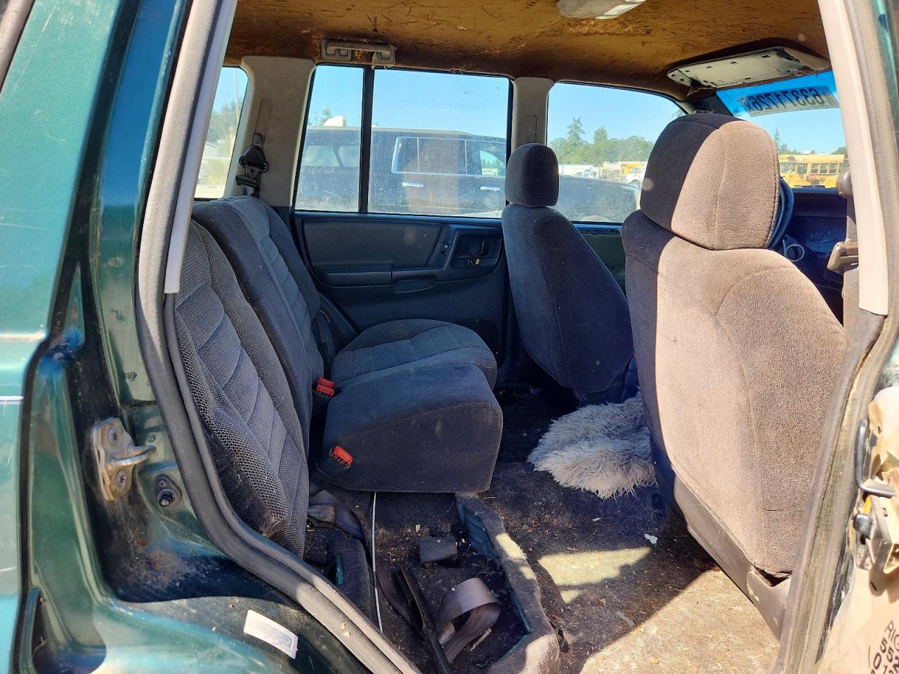 1997 Jeep Grand Cherokee Laredo Зеленый vin: 1J4GZ58S6VC727280