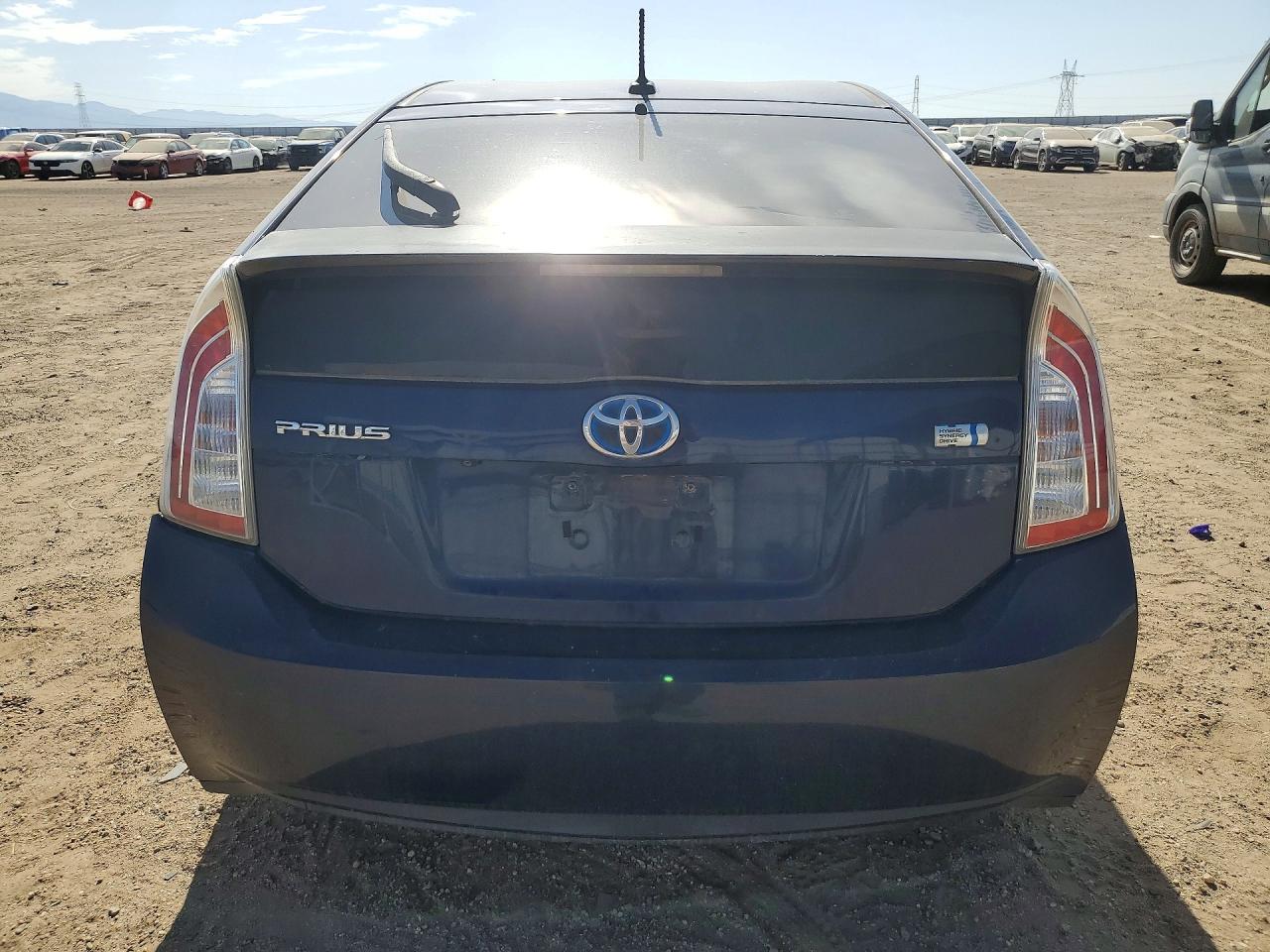 2012 Toyota Prius Four Синий vin: JTDKN3DU3C1547366