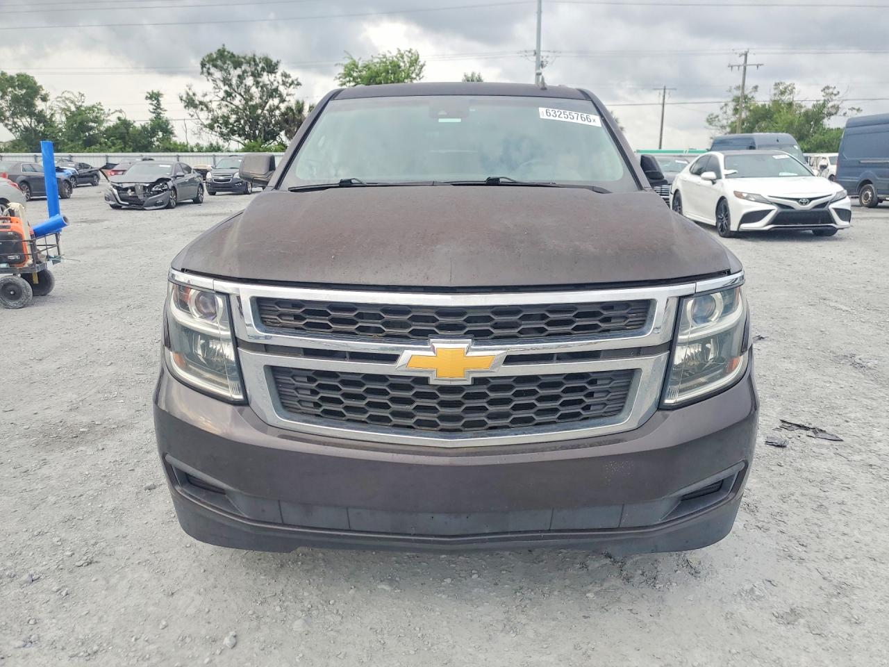 2015 Chevrolet Suburban K1500 Lt Gray vin: 1GNSKJKC6FR262603