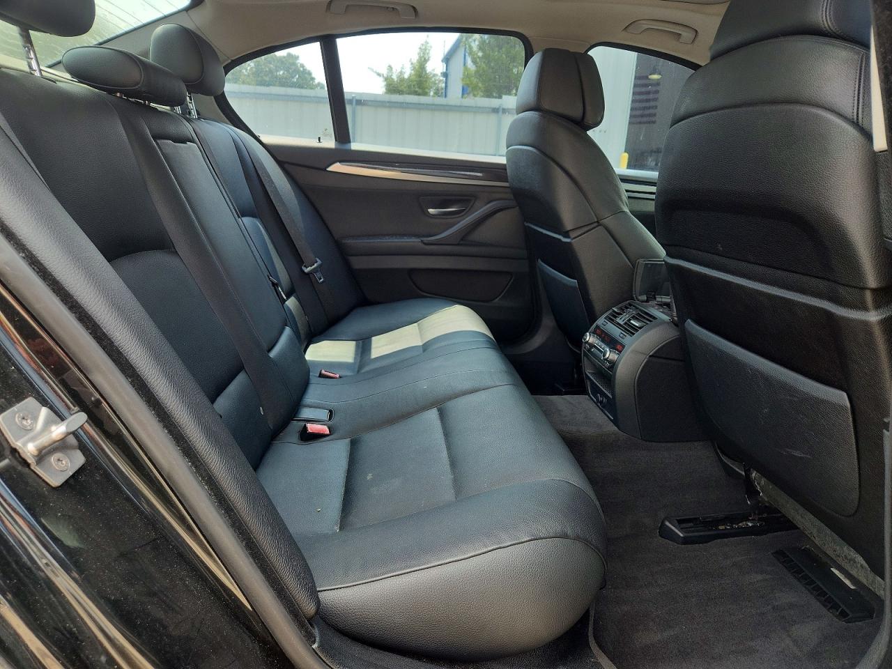 2011 Bmw 528 I Черный vin: WBAFR1C50BC750171