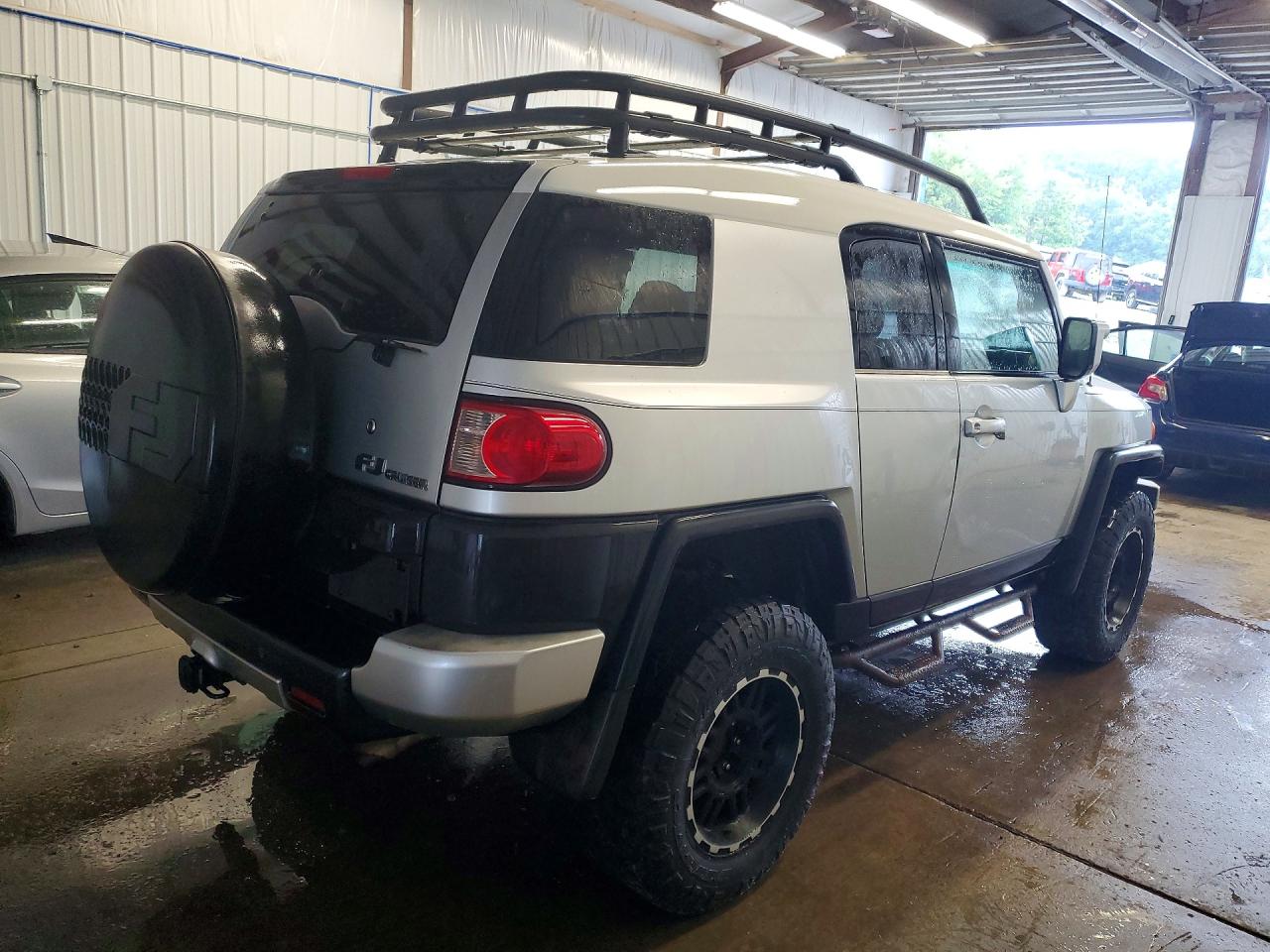 2007 Toyota Fj Cruiser Base Silver vin: JTEZU11F870003089