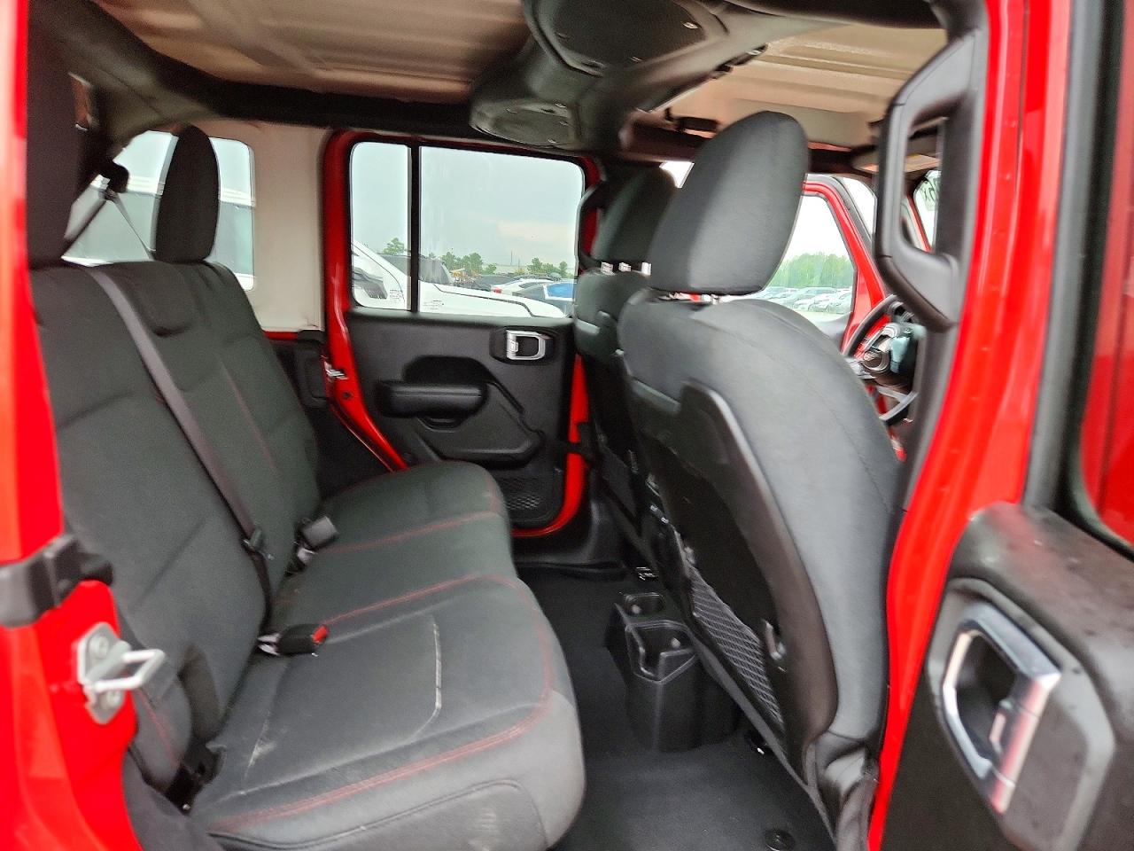 2025 Jeep Wrangler Rubicon Red vin: 1C4PJXFNXSW521461
