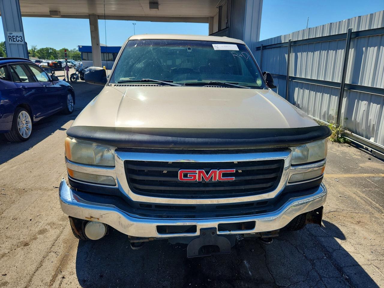 2003 Gmc Sierra K2500 Heavy Duty Tan vin: 1GTHK23U73F129040