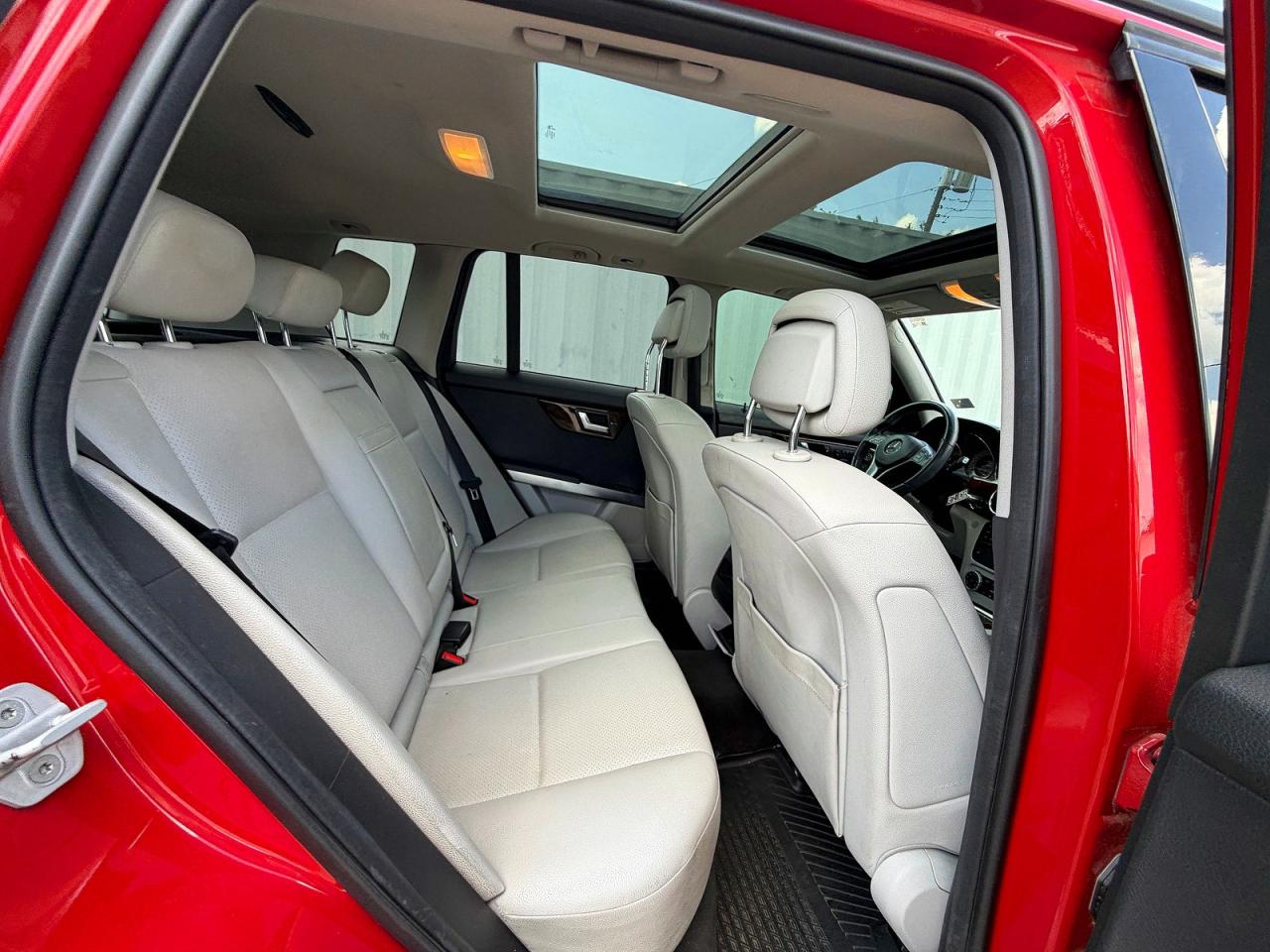 2013 Mercedes-benz Glk 350 4matic Красный vin: WDCGG8JB6DF993963