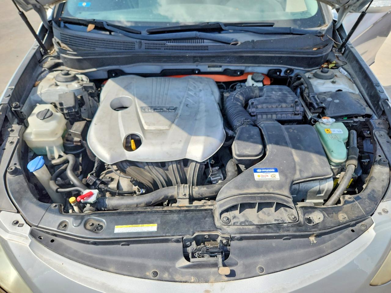 2012 Hyundai Sonata Hybrid Silver vin: KMHEC4A44CA026519