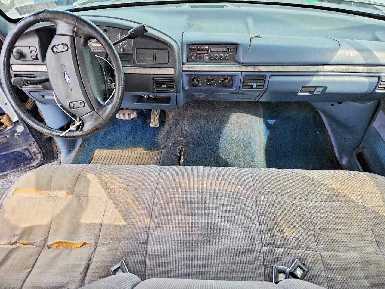 1993 Ford F150 Blue vin: 1FTDF15N3PLA47090