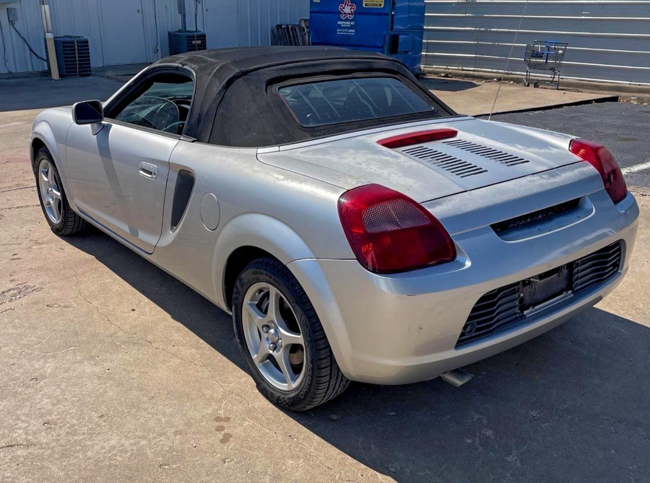 2000 Toyota Mr2 Spyder Серебряный vin: JTDFR3203Y0018812