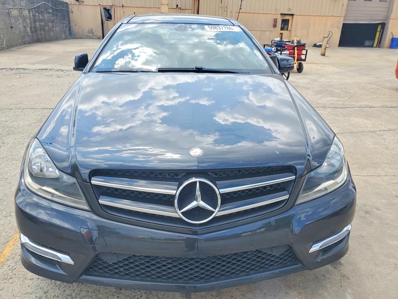 2015 Mercedes-benz C 250 Black vin: WDDGJ4HBXFG387171