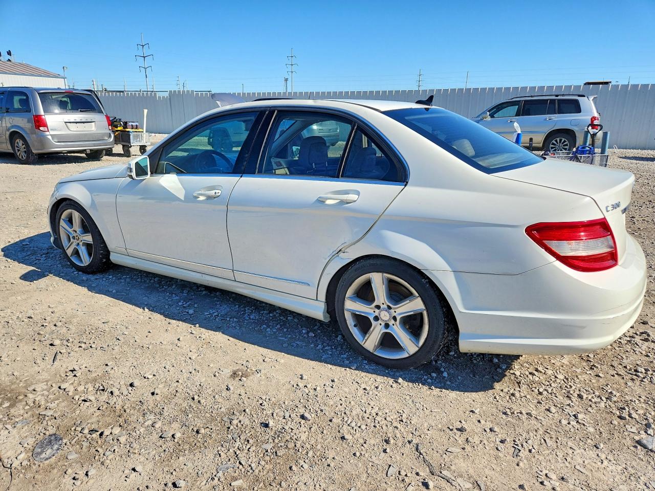 2010 Mercedes-benz C 300 4matic White vin: WDDGF8BB1AR106566