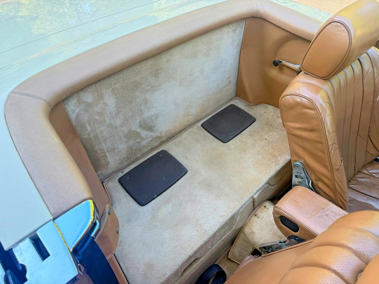 1980 Mercedes-benz 450 Sl Cream vin: WDB10704412063683