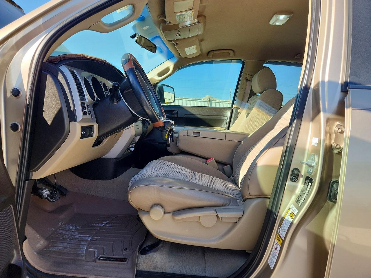 2007 Toyota Tundra Sr5 Золотой vin: 5TBRU54177S450353