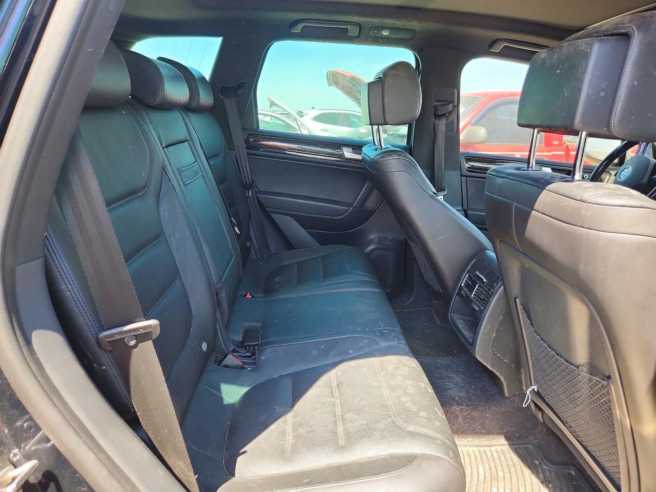 2014 Volkswagen Touareg V6 Tdi Синий vin: WVGEP9BP4ED011787