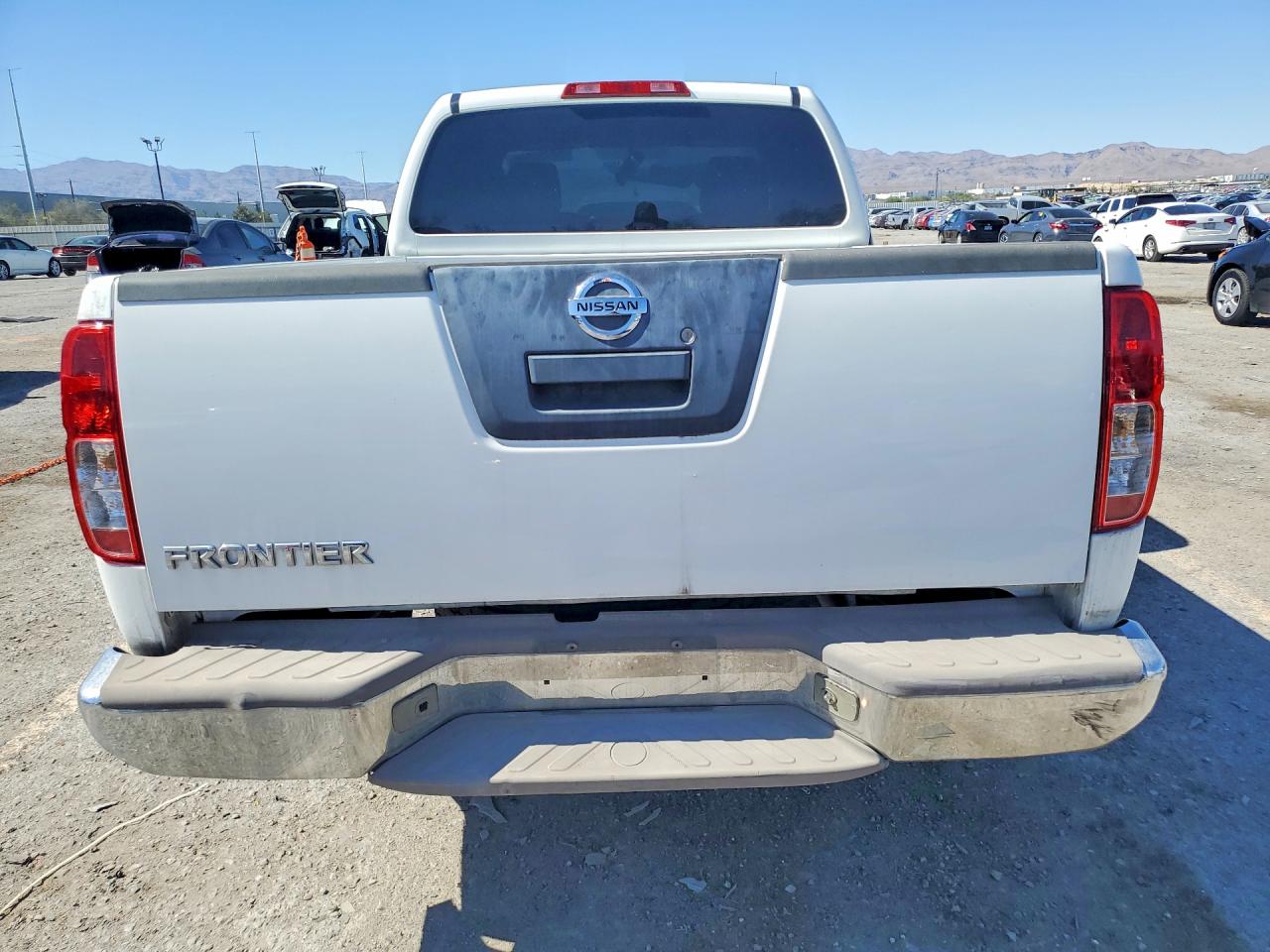 2011 Nissan Frontier S White vin: 1N6BD0CT3BC412611