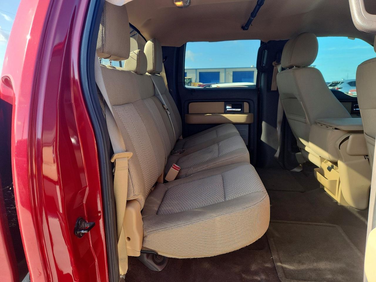 2014 Ford F150 Supercrew Red vin: 1FTFW1CF2EKD50532