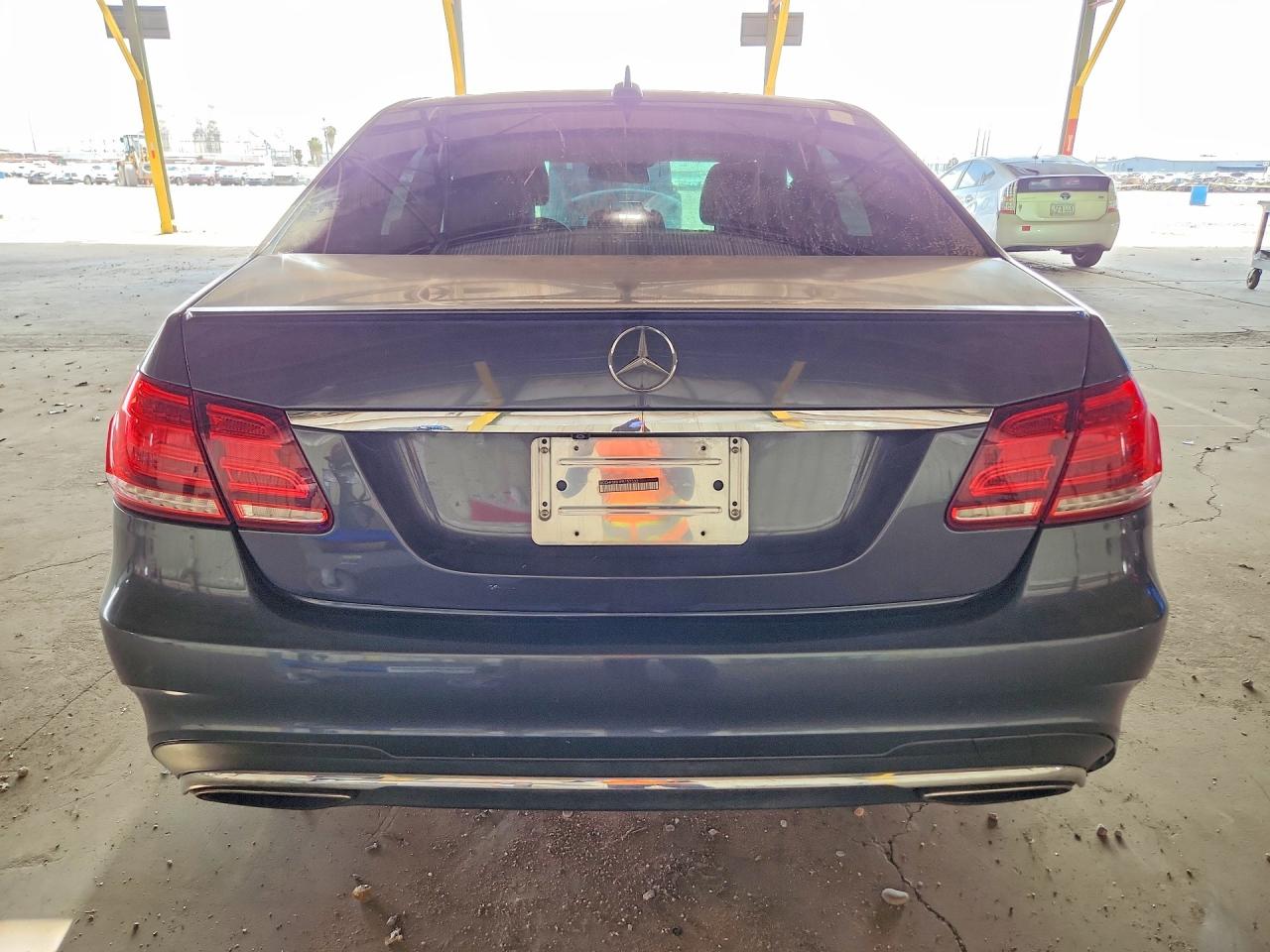 2015 Mercedes-benz E 350 Серый vin: WDDHF5KB1FB152532