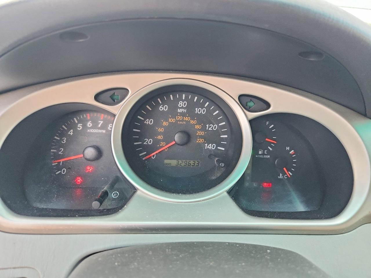 2005 Toyota Highlander Limited Серебряный vin: JTEEP21A050111400