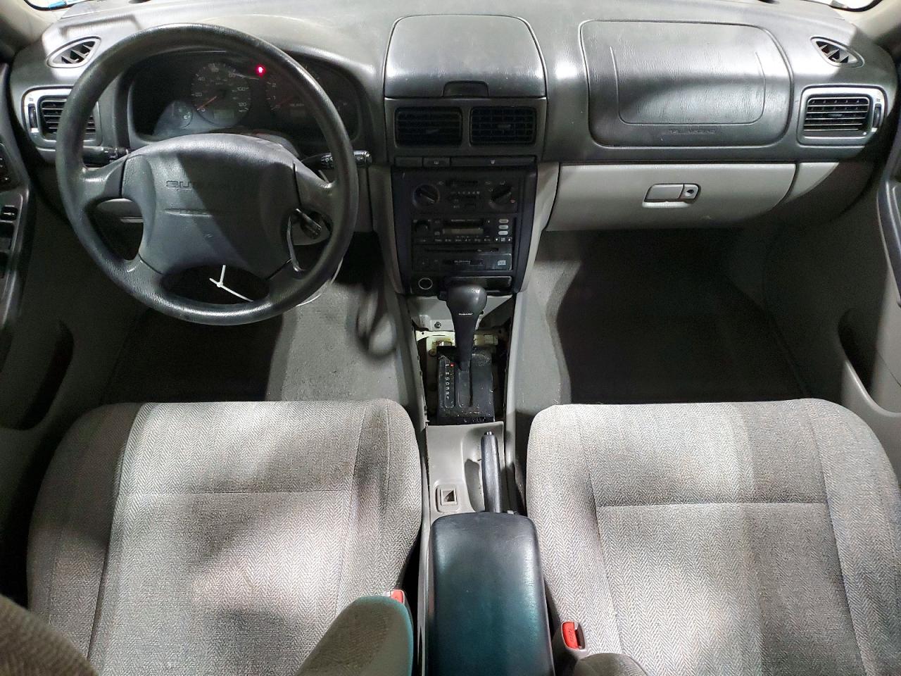 2002 Subaru Forester L Tan vin: JF1SF63502H710852