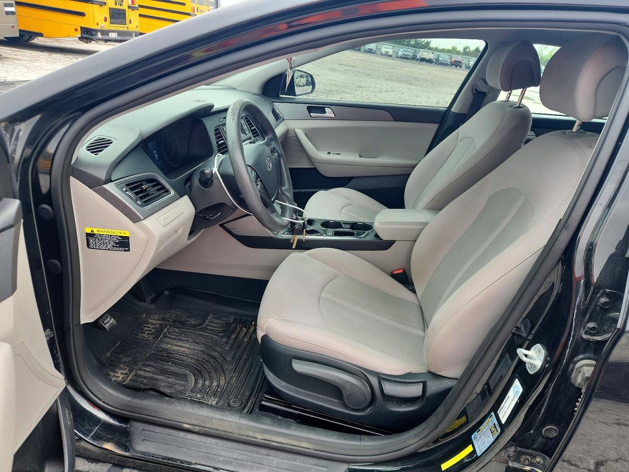 2015 Hyundai Sonata Se Black vin: 5NPE24AF0FH068529