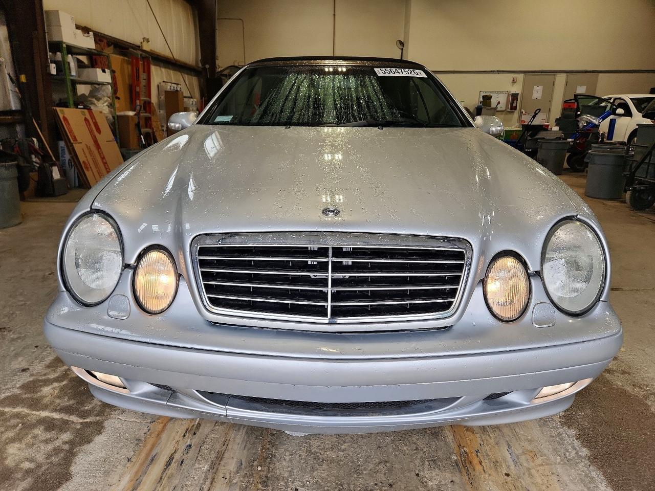 2001 Mercedes-benz Clk 320 Серебряный vin: WDBLK65G81T070506