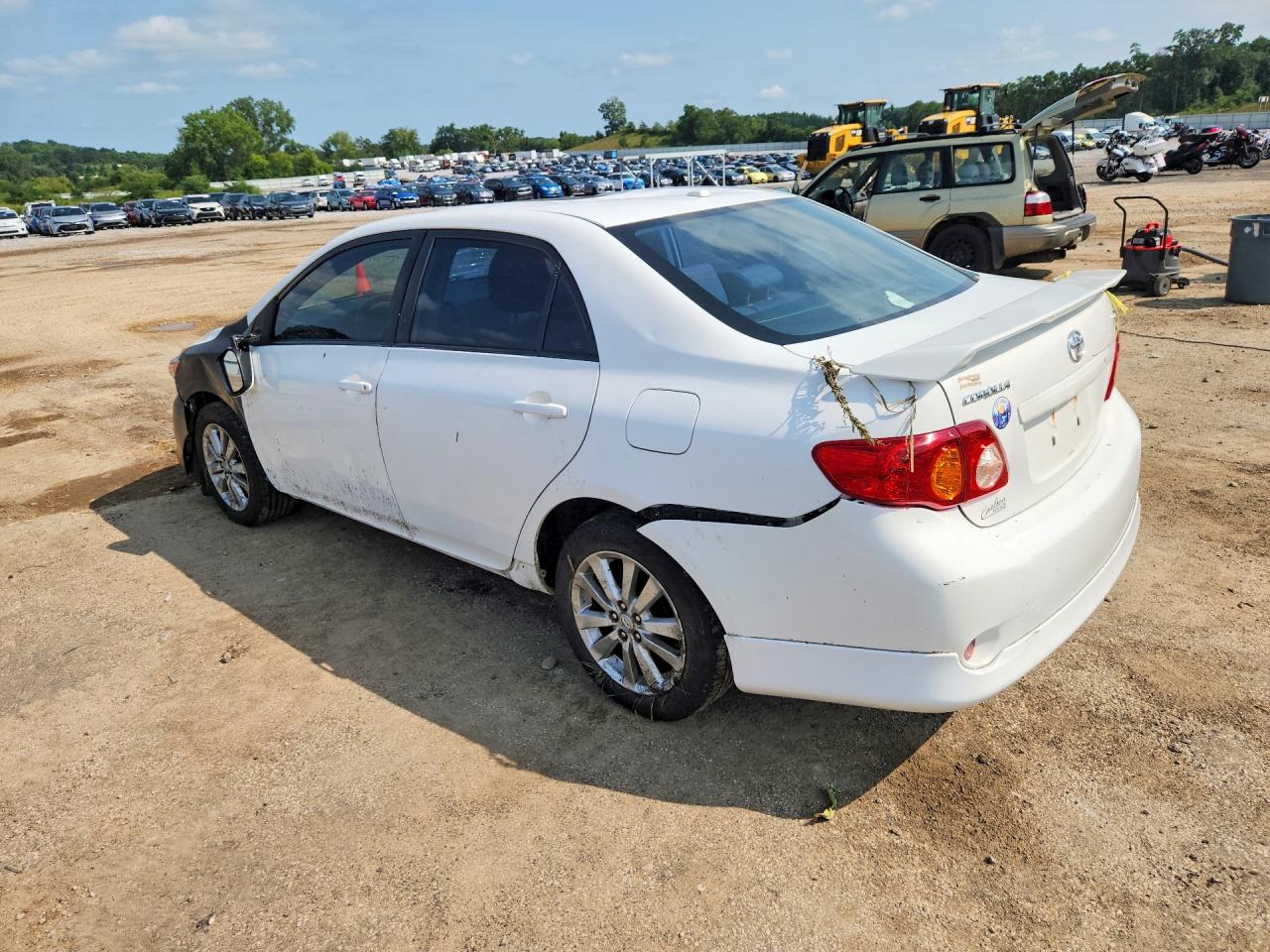 2010 Toyota Corolla S White vin: 2T1BU4EE4AC402068