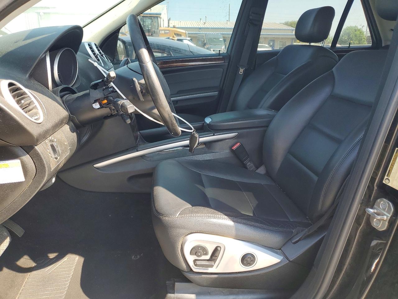 2011 Mercedes-benz Ml 350 Black vin: 4JGBB5GB8BA677118