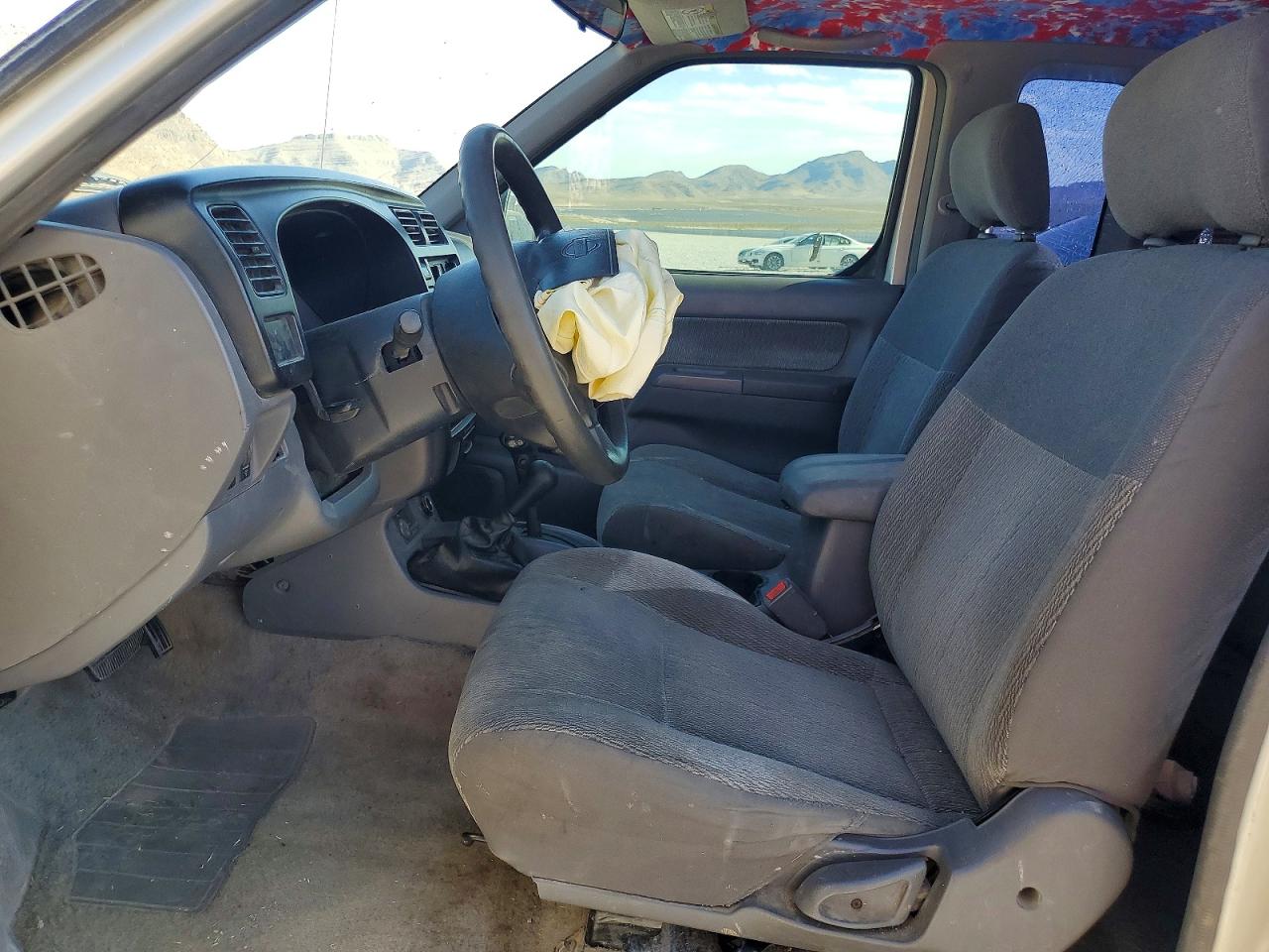 1999 Nissan Frontier Xe-v6 Silver vin: 1N6ED26Y2XC321983